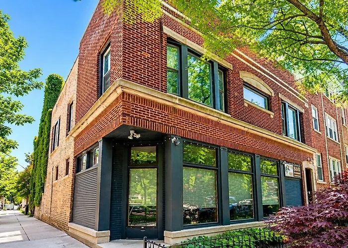 Bed & Breakfast House 5863- Chicago's Premier 4*
